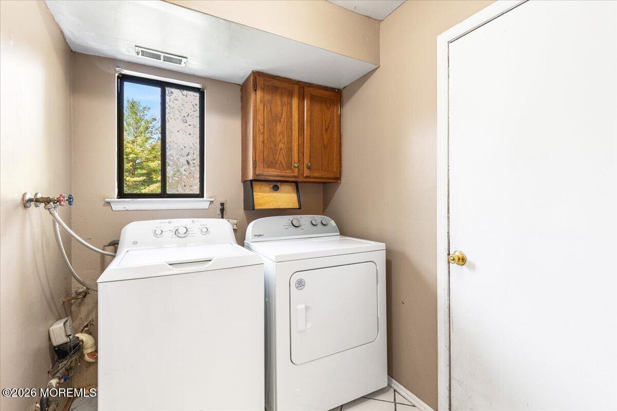 10 Seagull Lane Howell NJ 07731