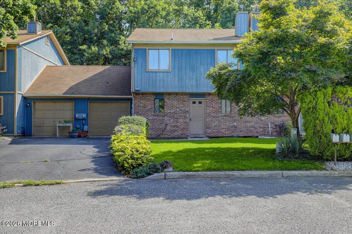 10 Seagull Lane Howell NJ 07731
