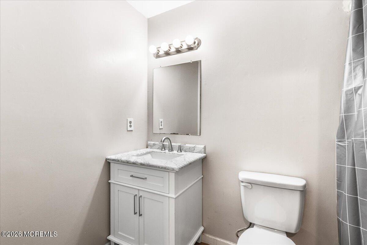 10 Seagull Lane Howell NJ 07731