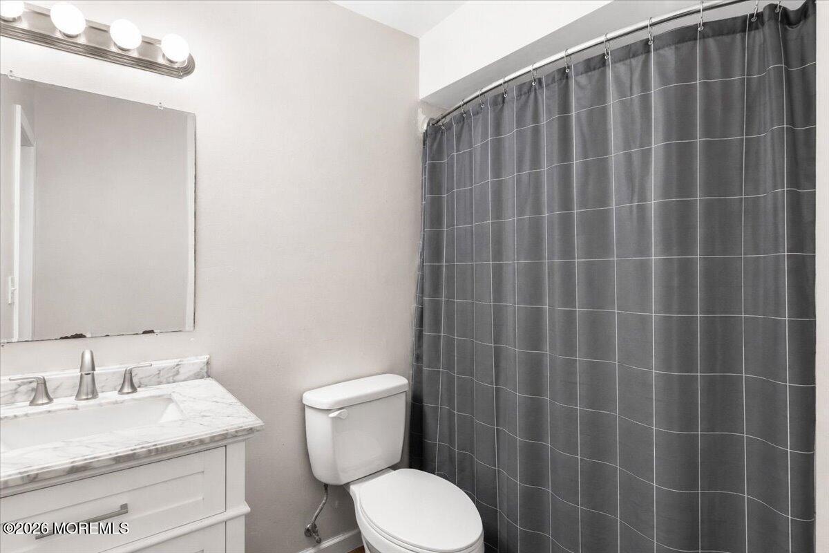 10 Seagull Lane Howell NJ 07731
