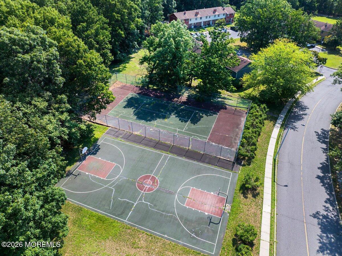 10 Seagull Lane Howell NJ 07731