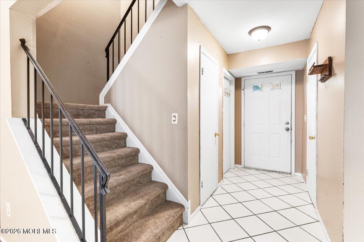 10 Seagull Lane Howell NJ 07731