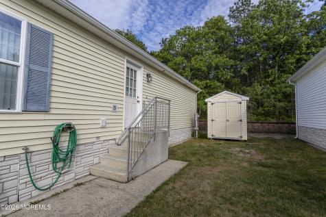1214 Winding Brook Way Whiting NJ 08759
