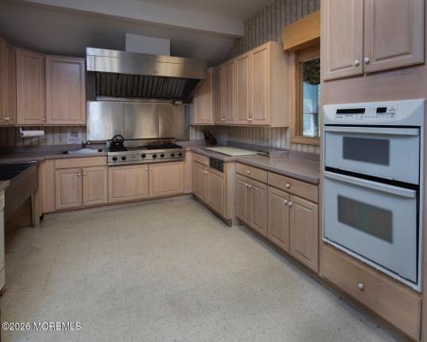 1214 Winding Brook Way Whiting NJ 08759