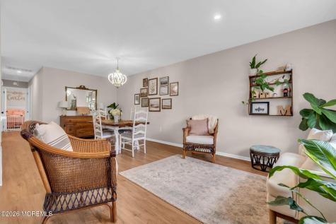516 Barclay Drive Point Pleasant NJ 08742