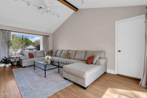 516 Barclay Drive Point Pleasant NJ 08742