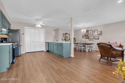 516 Barclay Drive Point Pleasant NJ 08742