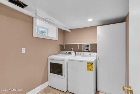 10 Lakeside Avenue Rumson NJ 07760