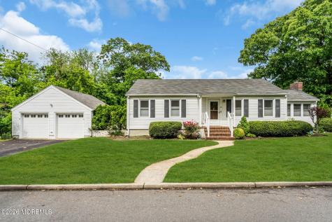 10 Lakeside Avenue Rumson NJ 07760