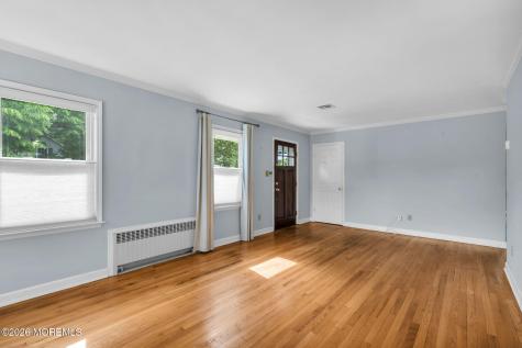10 Lakeside Avenue Rumson NJ 07760