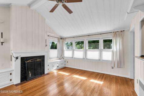 10 Lakeside Avenue Rumson NJ 07760