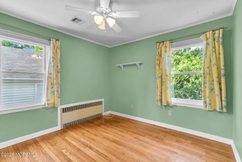 10 Lakeside Avenue Rumson NJ 07760