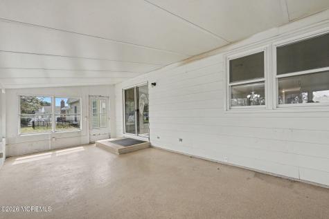 24 Encinitas Drive Toms River NJ 08757