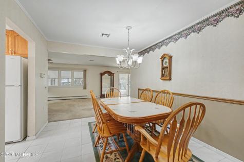24 Encinitas Drive Toms River NJ 08757