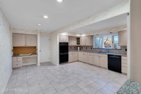 642 Rankin Road Brielle NJ 08730