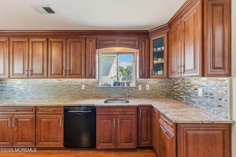 37 Christopher Court Old Bridge NJ 08857