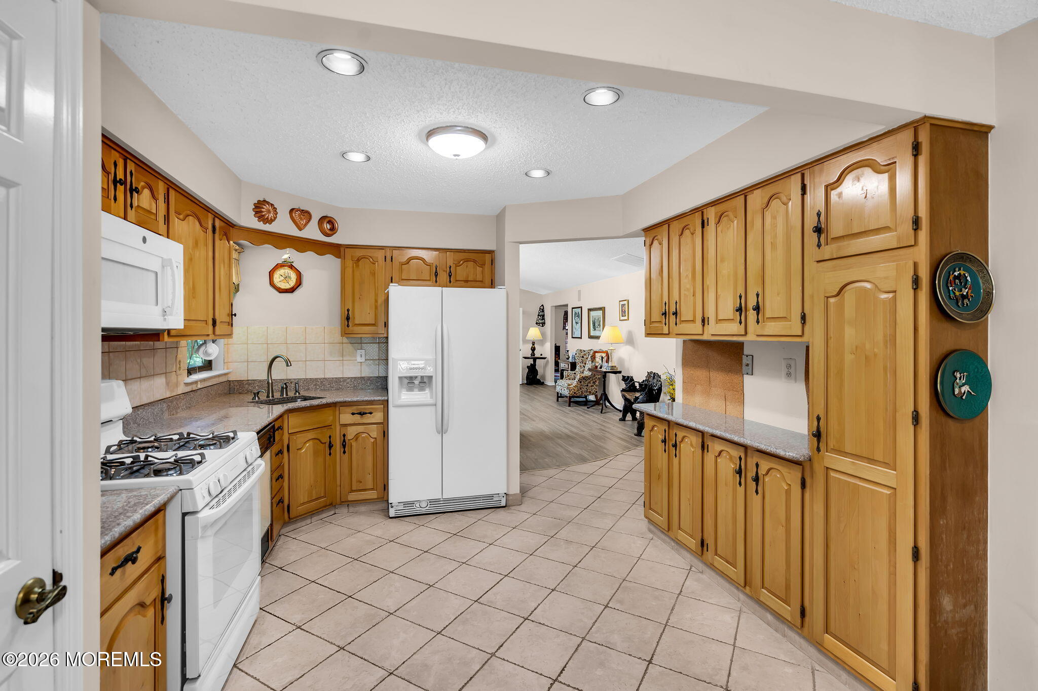 4 Hampton Drive Marlboro NJ 07746