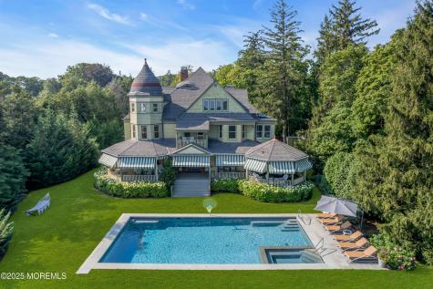 458 Navesink River Road Red Bank NJ 07701