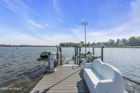 458 Navesink River Road Red Bank NJ 07701
