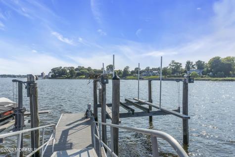 458 Navesink River Road Red Bank NJ 07701