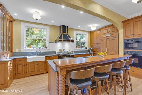 458 Navesink River Road Red Bank NJ 07701