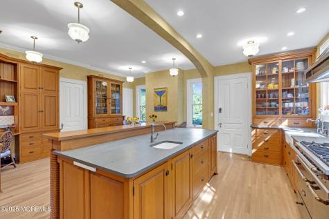 458 Navesink River Road Red Bank NJ 07701