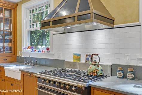 458 Navesink River Road Red Bank NJ 07701