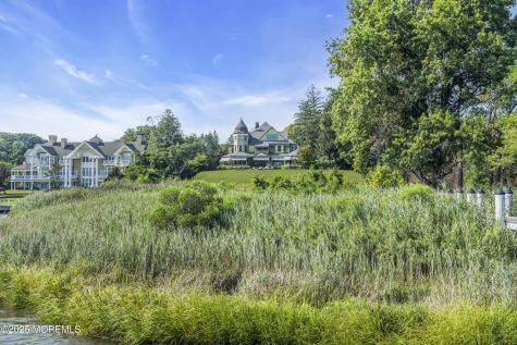 458 Navesink River Road Red Bank NJ 07701