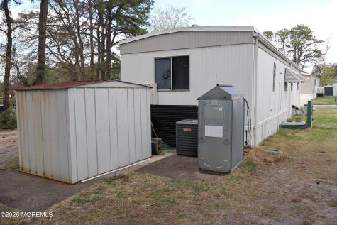 14 Kingfisher Way Whiting NJ 08759