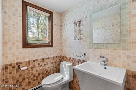 9 Manor Court Manalapan NJ 07726