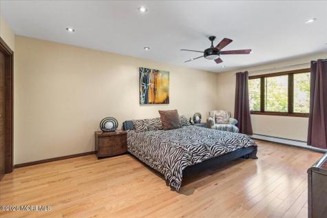 9 Manor Court Manalapan NJ 07726