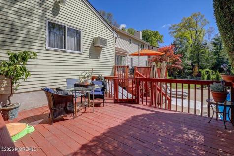 9 Manor Court Manalapan NJ 07726