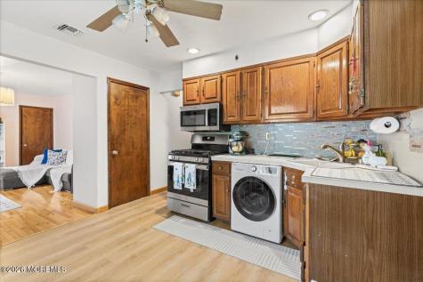 9 Manor Court Manalapan NJ 07726