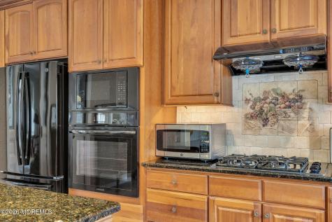 1074 Prospect Avenue Manahawkin NJ 08050