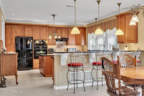 1074 Prospect Avenue Manahawkin NJ 08050