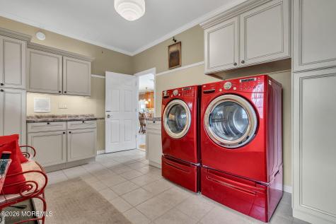 1074 Prospect Avenue Manahawkin NJ 08050