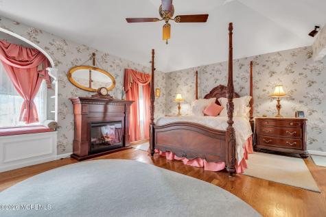1074 Prospect Avenue Manahawkin NJ 08050