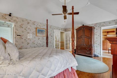 1074 Prospect Avenue Manahawkin NJ 08050