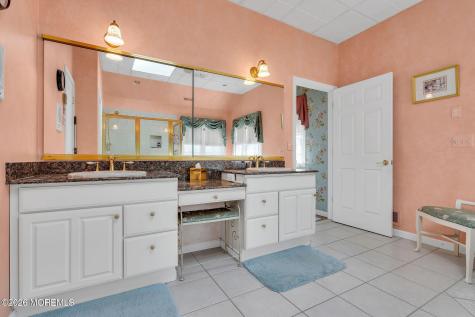 1074 Prospect Avenue Manahawkin NJ 08050
