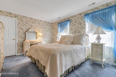 1074 Prospect Avenue Manahawkin NJ 08050