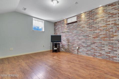1074 Prospect Avenue Manahawkin NJ 08050