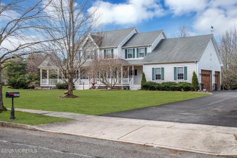 1074 Prospect Avenue Manahawkin NJ 08050