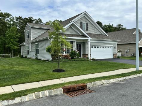 70 Woodside Lane Whiting NJ 08759