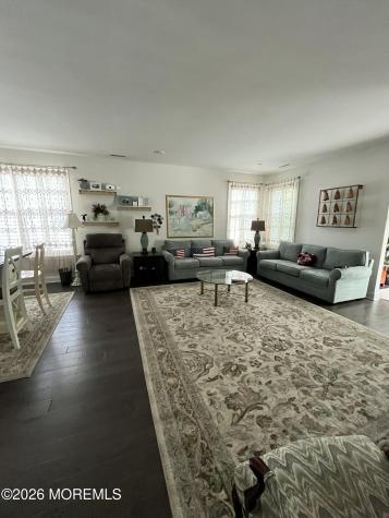 70 Woodside Lane Whiting NJ 08759