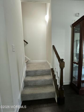 70 Woodside Lane Whiting NJ 08759