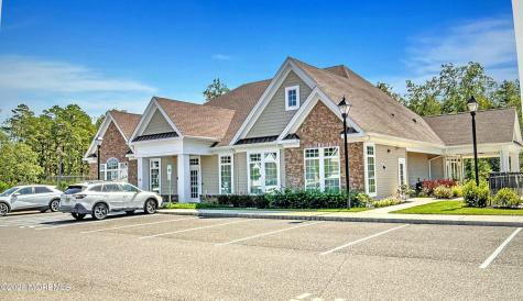 70 Woodside Lane Whiting NJ 08759