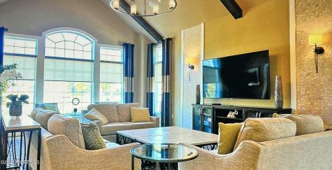 70 Woodside Lane Whiting NJ 08759