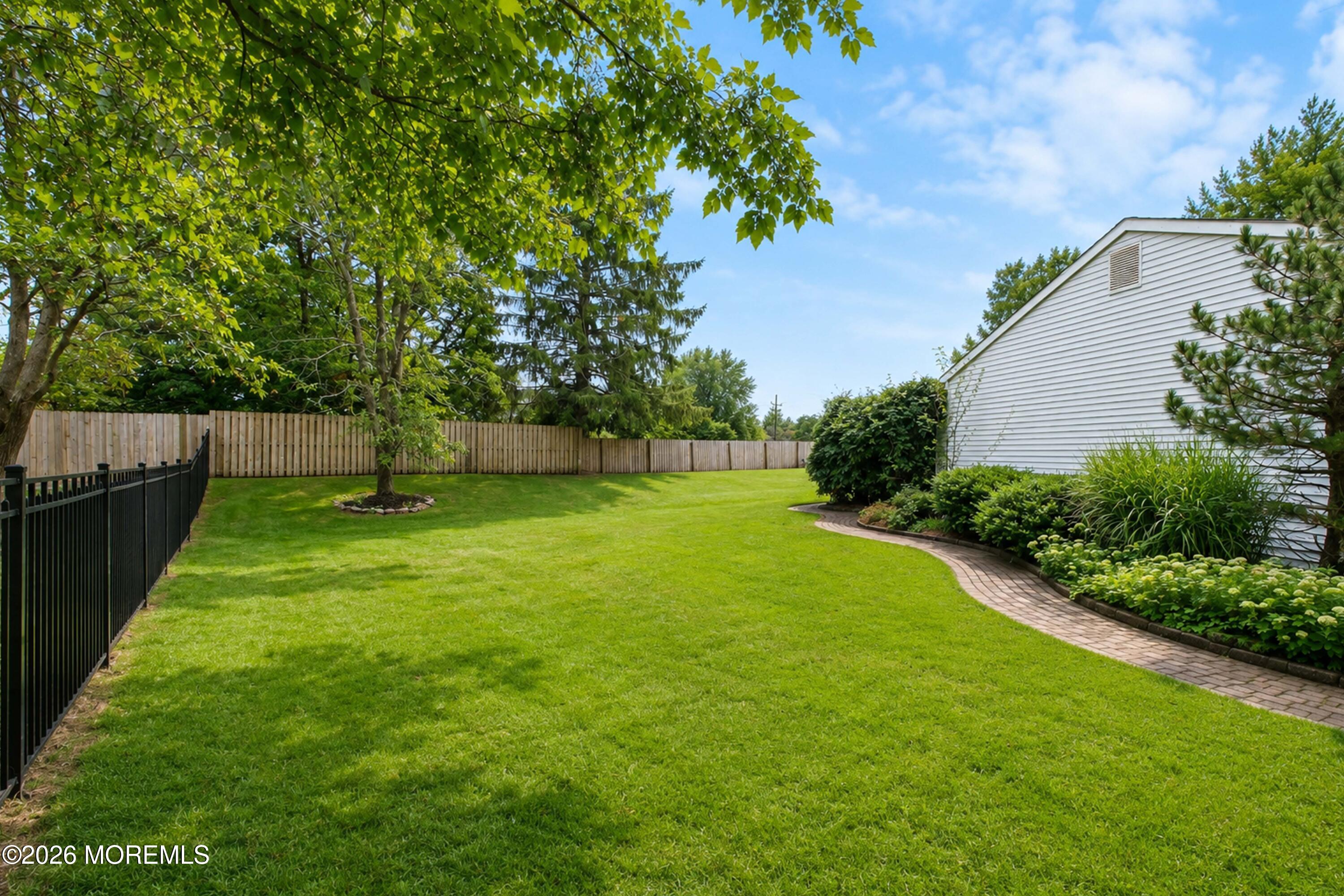 604 Meadow Run Brick NJ 08724
