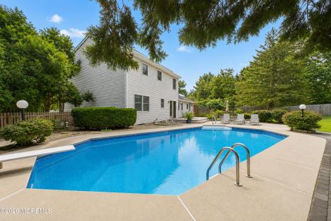 604 Meadow Run Brick NJ 08724