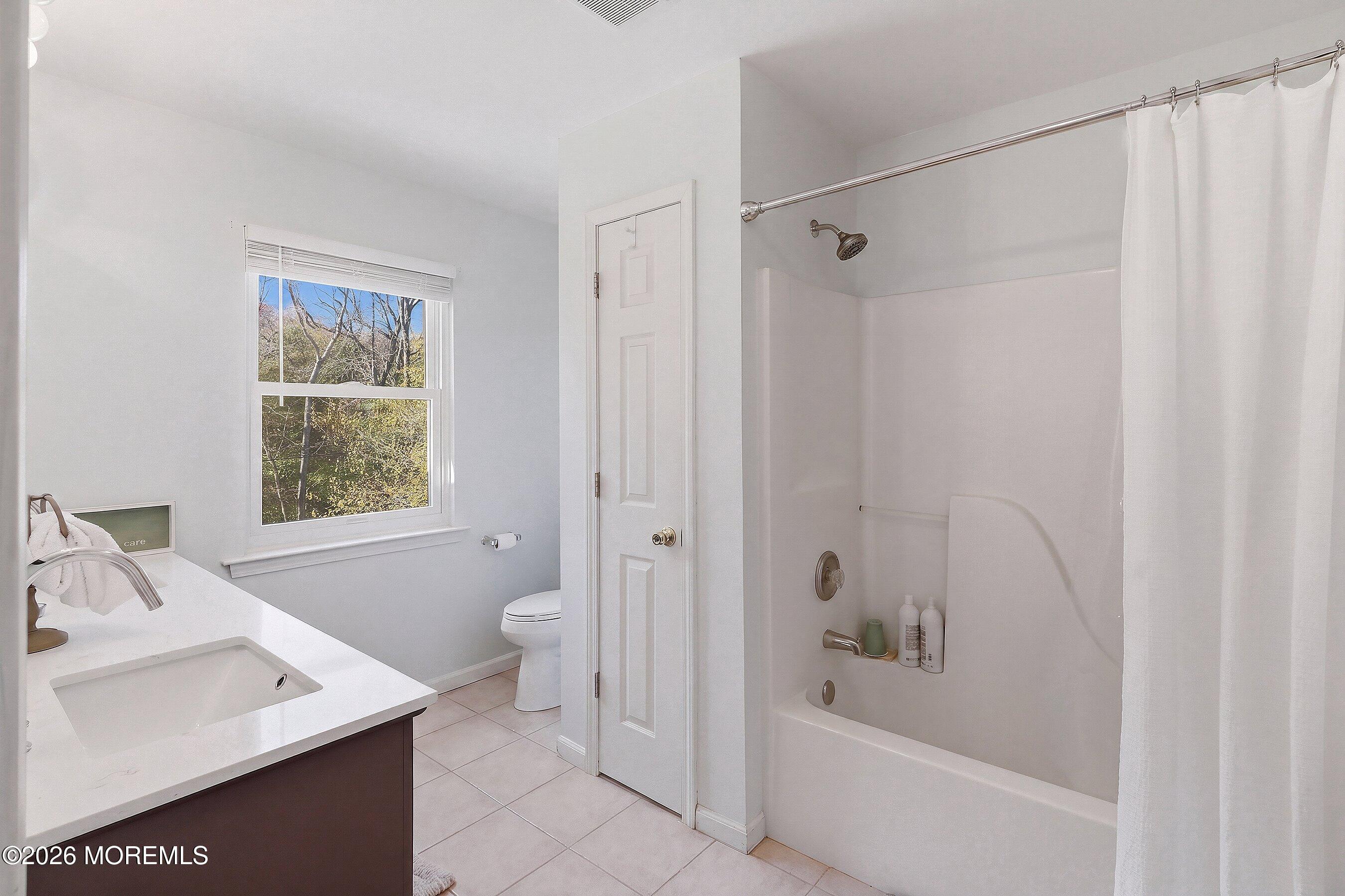 67 Anchorage Boulevard Bayville NJ 08721